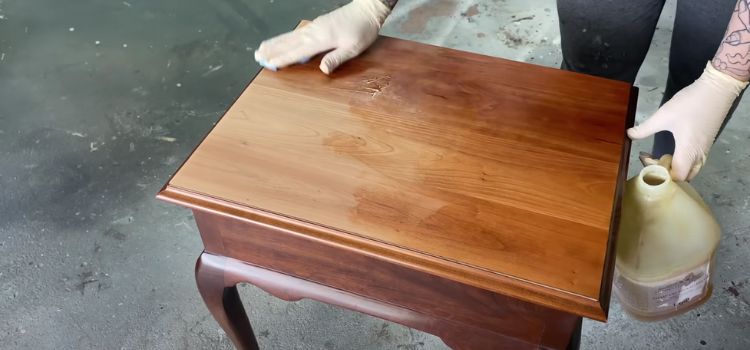 How to Repaint Table Top